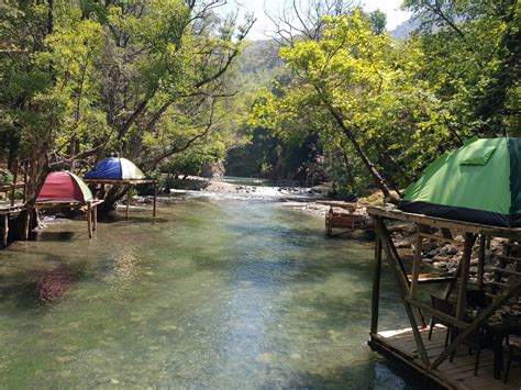 Doğa Tutkunları İçin En İyi Kamp Alanları ve Doğa Yürüyüşü Rotaları